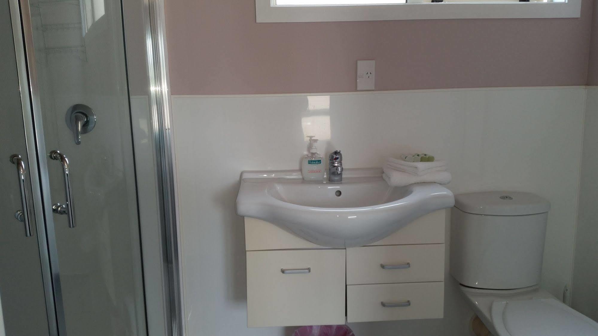 Abbey Court Motel Coromandel Екстериор снимка